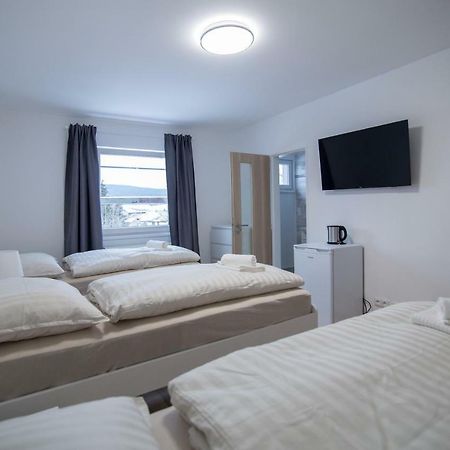 Hostka  Apartman Petra מראה חיצוני תמונה
