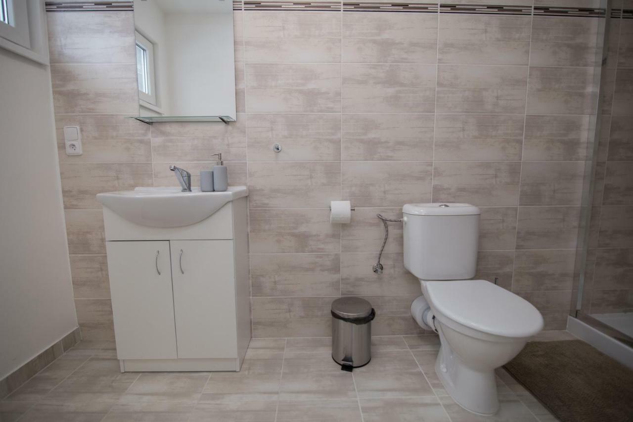 Hostka  Apartman Petra מראה חיצוני תמונה